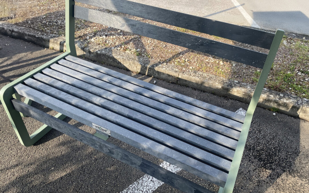 Transformation des déchets en mobilier urbain