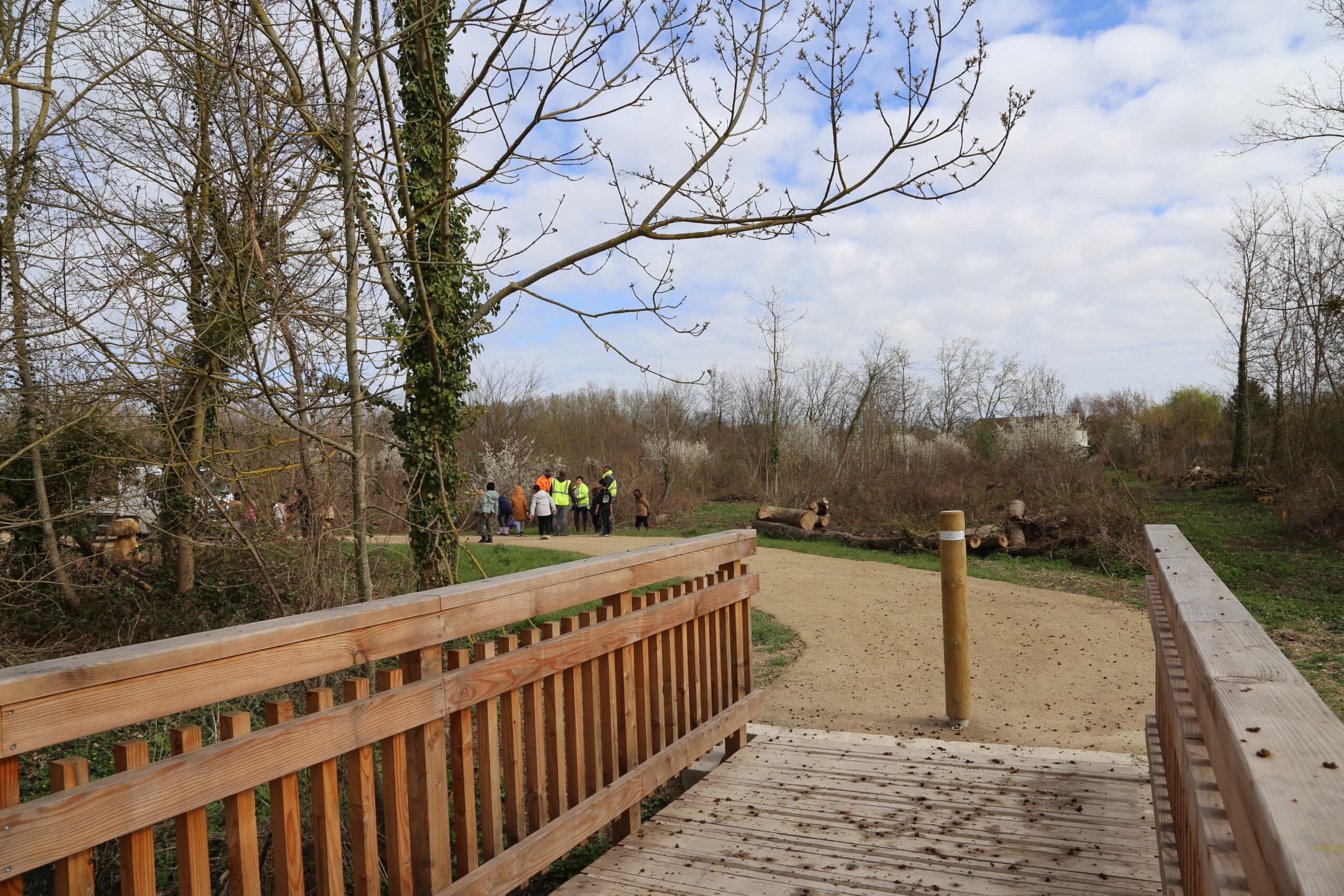 260312_plantation_ecole_foret_urbaine_pc_095